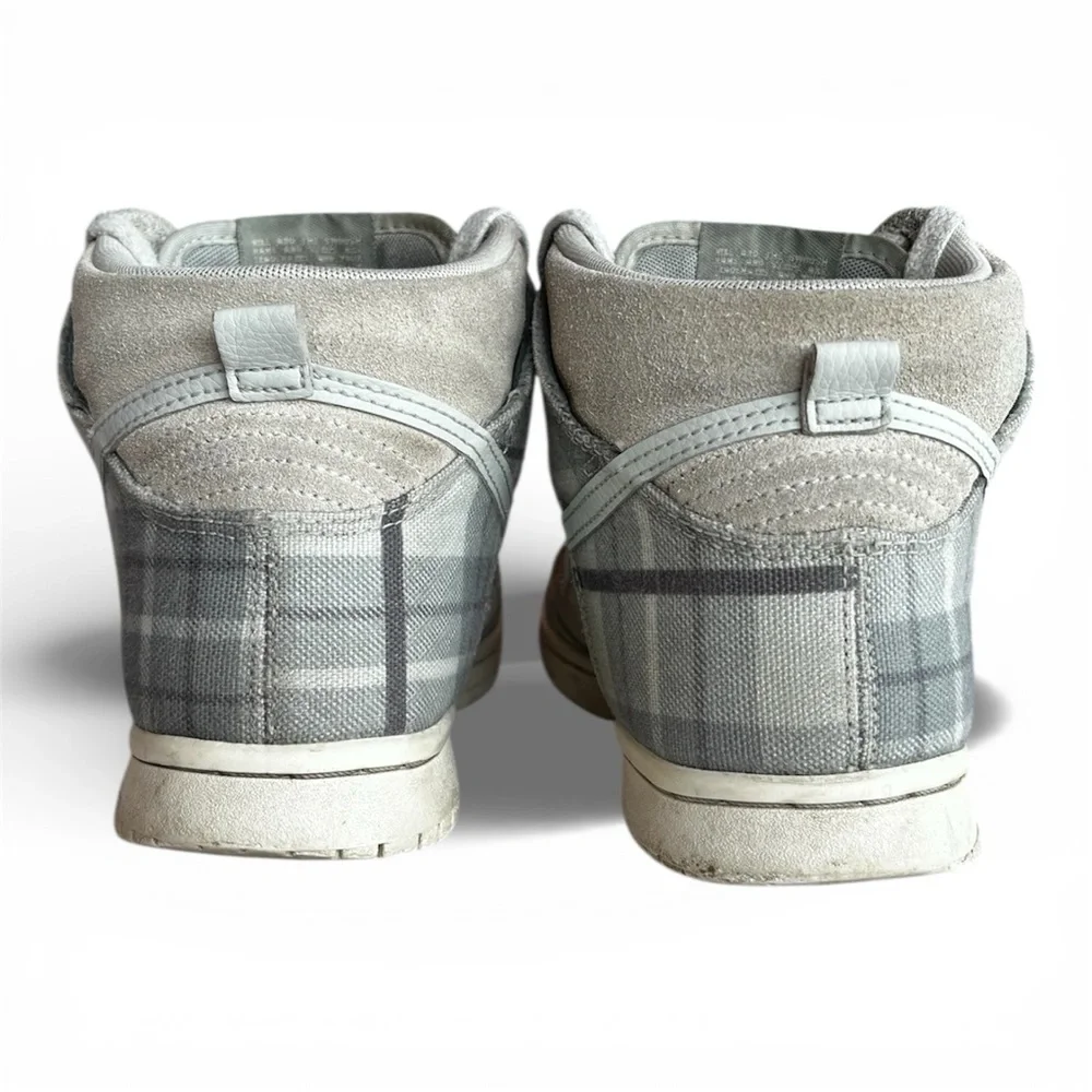 Nike Dunk Hi SE (GS) Sneakers Size 6Y